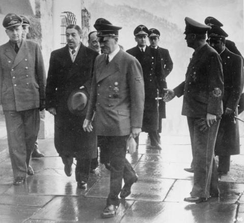 Hitler 1941 w Yugoslav PM