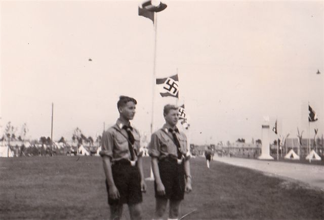 Poldi with friend Gilbert Giesendorfer at the Reichspartitag in 1938.