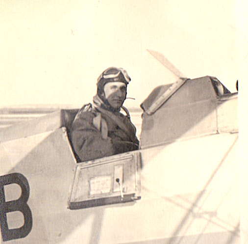 Poldi on his first take-off in a Stieglitz FW 44