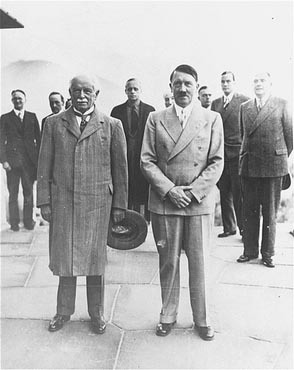 Former British Prime Minister David Lloyd George with Adolf Hitler in Sept. 1936