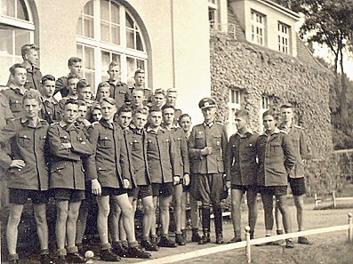 On Sept. 26, 1939, Leopold's group of soon-to-be-graduates pose with their educator Ltn. Geissler.