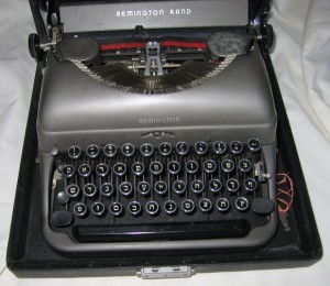 Yiddish typewriter
