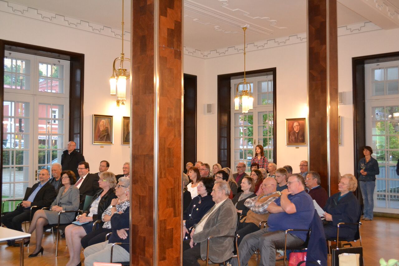 A nice gathering in an attractive room.