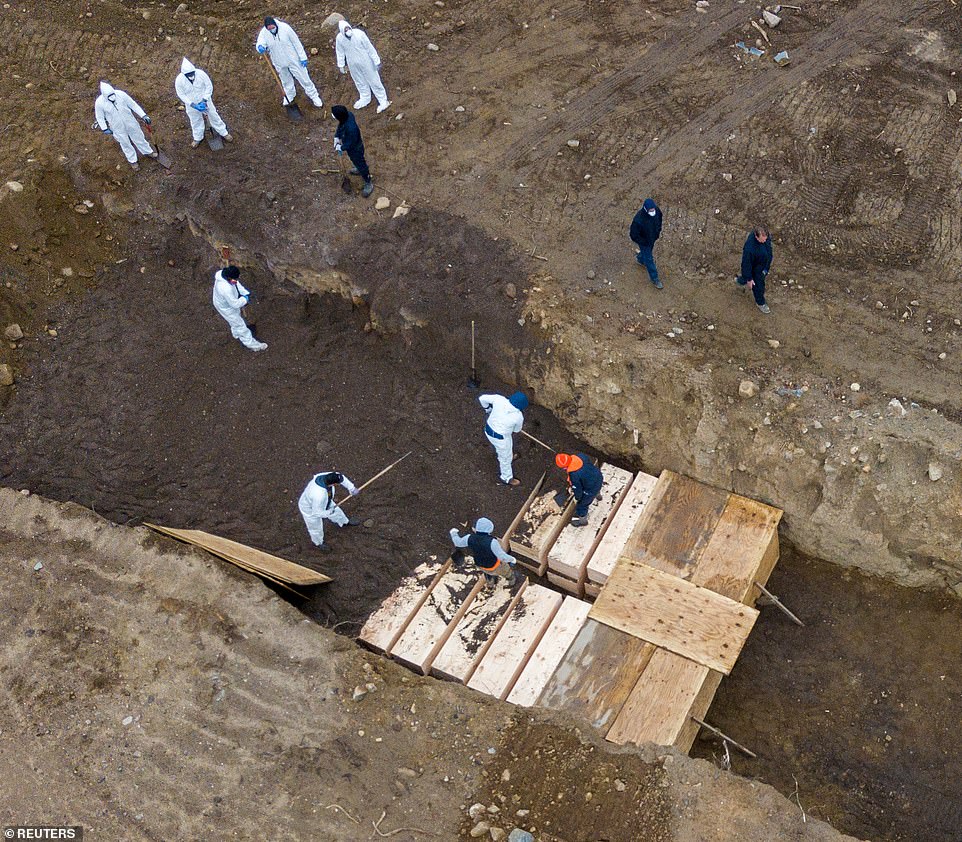 burying caskets in mass grave on NY's Hart Island