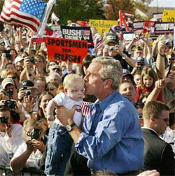George W. Bush campaigning 2004