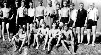 Swimming: Gilbert and Bibi in front row, seated in center